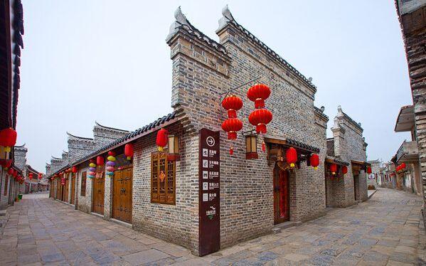 新疆乌什:转移安置